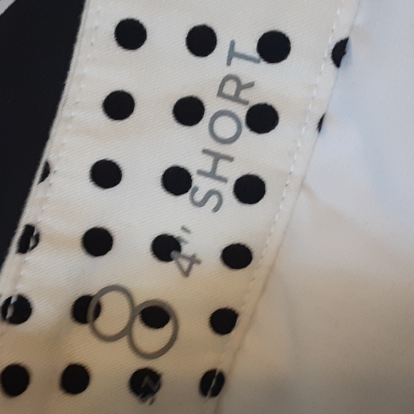 * LOFT OFF WHITE SHORTS WITH BLACK POLKA DOTS, SIZE 8 NEW - Picture 4 of 10